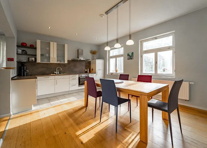 Forsthaus Wegenerskopf 10 Pers & Ruhe * ثال